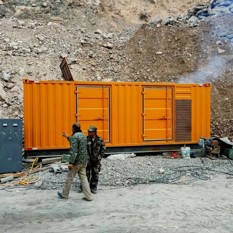 汉台如何选择适合自己的 800KW 柴油发电机组?