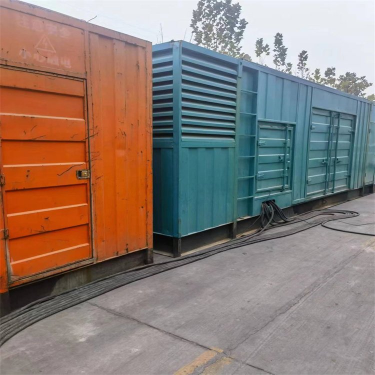 汉台如何选择适合 600kW 柴油发电机组的热继电器？