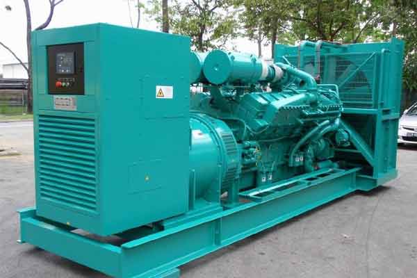 汉台柴油发电机组电压不稳定怎样维修？