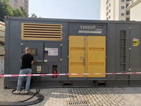 汉台500KW发电机组冬季应该配多大的启动电瓶？